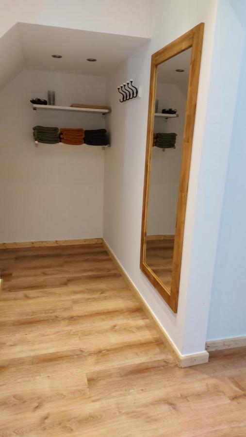 Kleine Wohnung In 巴特施瓦尔陶 外观 照片